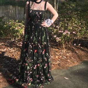 Floral Prom/Formal Dress